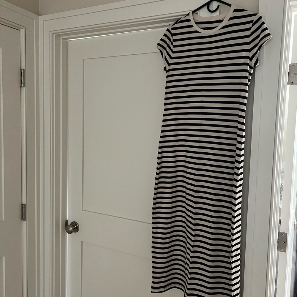 Black and White Striped Maxi Dress. Super comfortable.